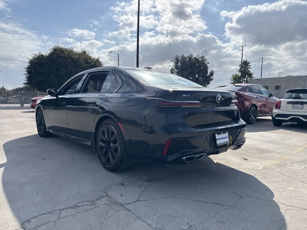 Used 2023 BMW 760i xDrive Sedan