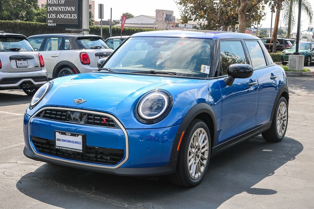 New 2025 MINI Hardtop 4 Door Cooper S Hatchback
