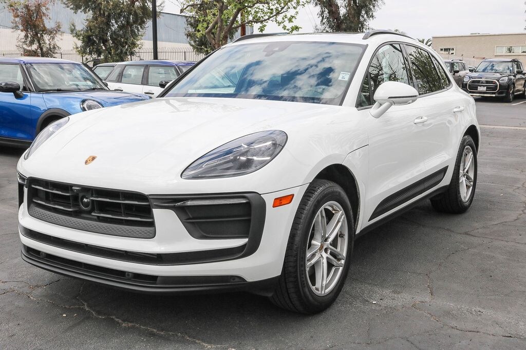 Used 2024 Porsche Macan SUV