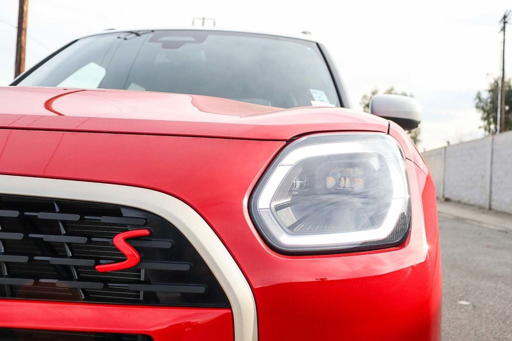 2025 MINI Countryman S - Photo 10