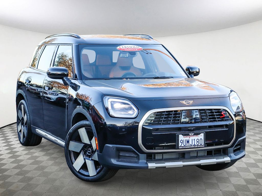 2025 MINI Countryman S's photo