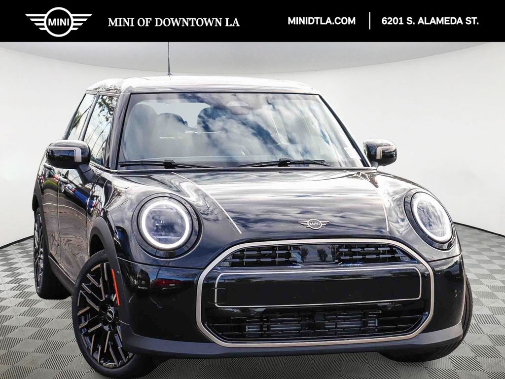 2026 MINI Hardtop 4 Door's photo