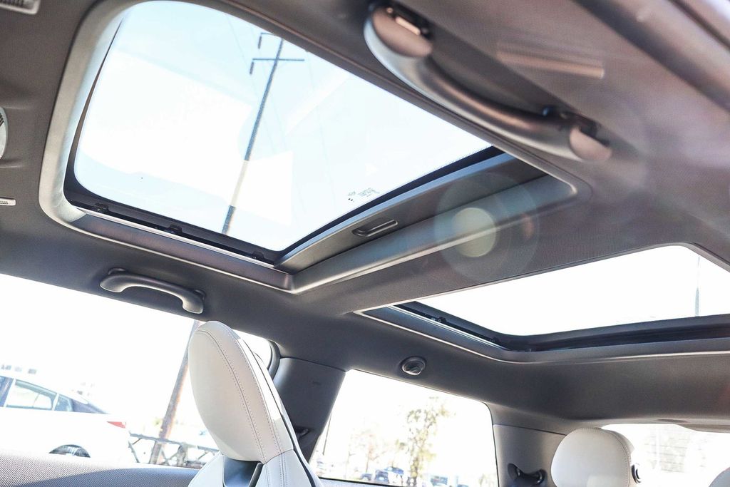 2025 MINI Hardtop 2 Door S - Photo 30