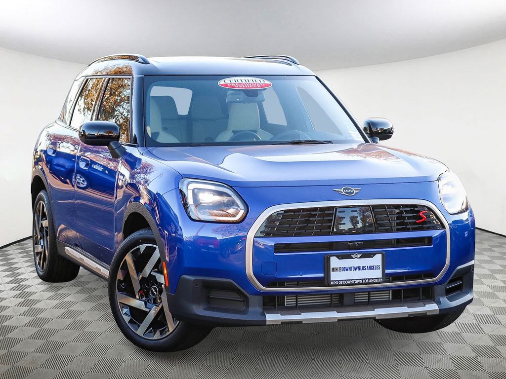 2025 MINI Countryman S's photo