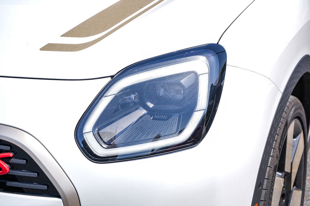 2026 MINI Cooper S photo 16