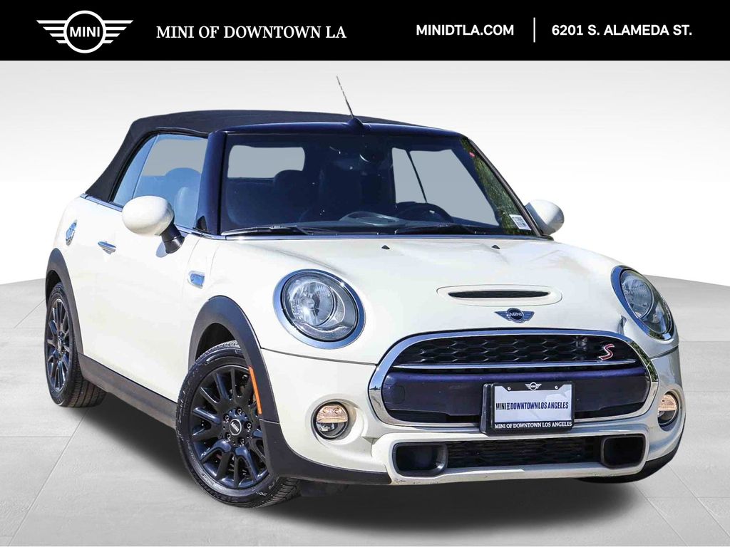 2017 MINI Cooper