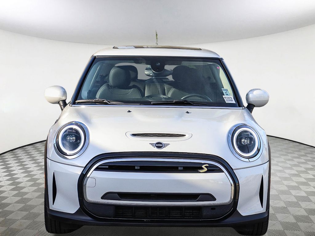 Used 2024 MINI Hardtop 2 Door SE with VIN WMW13DJ06R2V84758 for sale in Los Angeles, CA