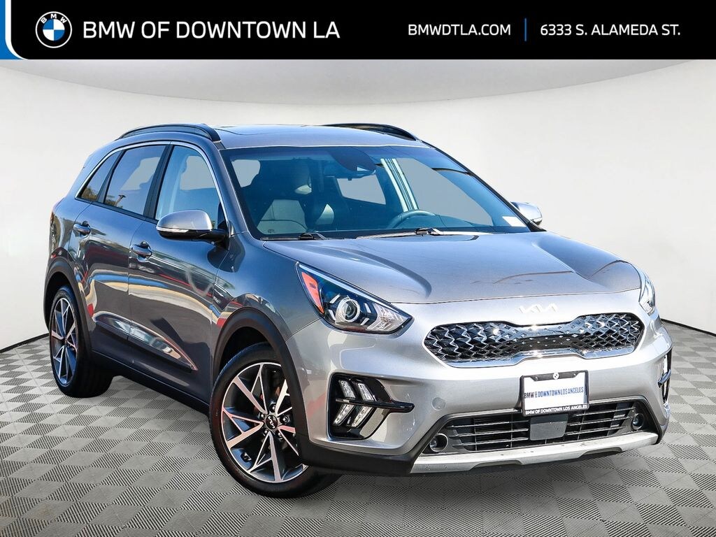 Used 2022 Kia Niro Touring SE SUV