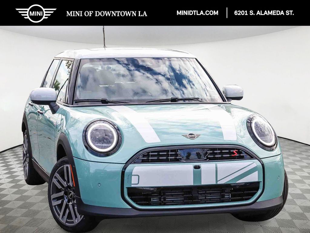 2026 MINI Hardtop 4 Door S's photo