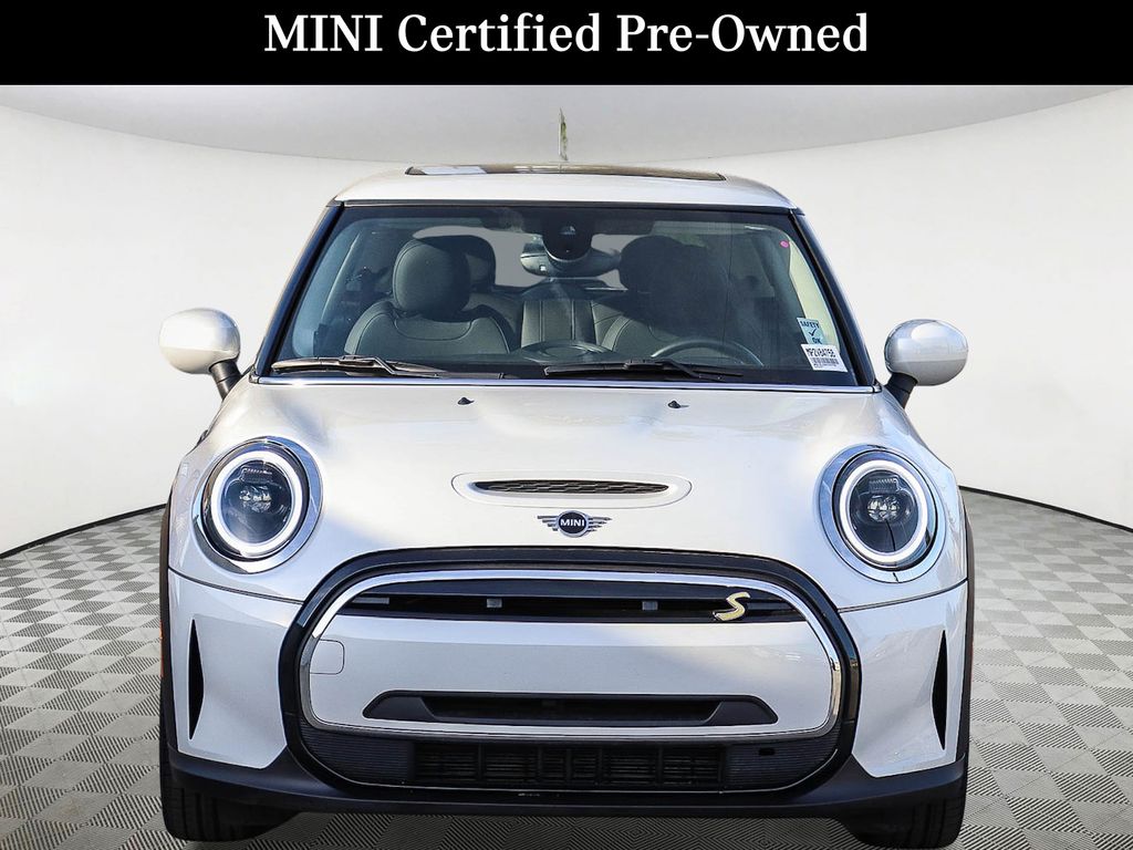 Used 2024 MINI Hardtop 2 Door SE with VIN WMW13DJ06R2V84758 for sale in Los Angeles, CA