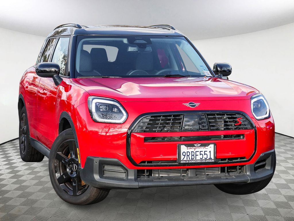 2025 MINI Countryman S's photo