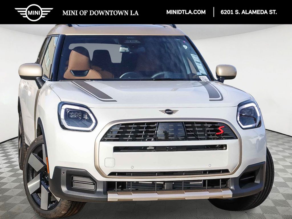 2026 MINI Countryman S's photo