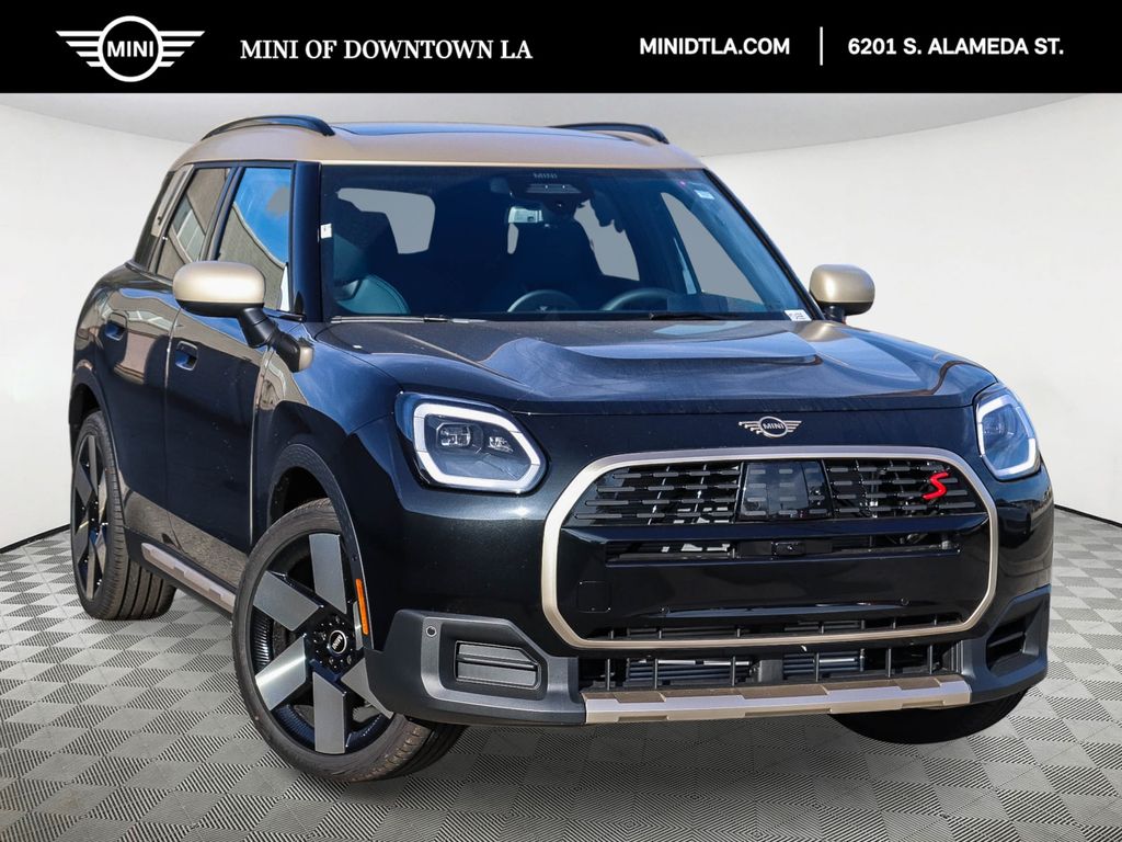 2026 MINI Countryman S's photo
