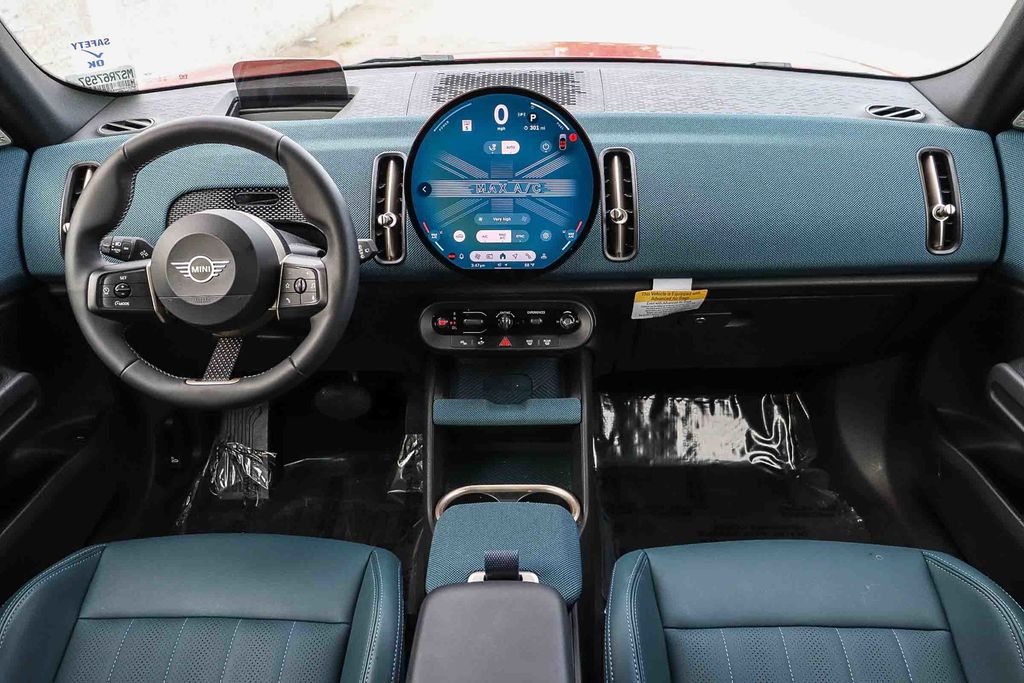 2025 MINI Countryman S - Photo 15
