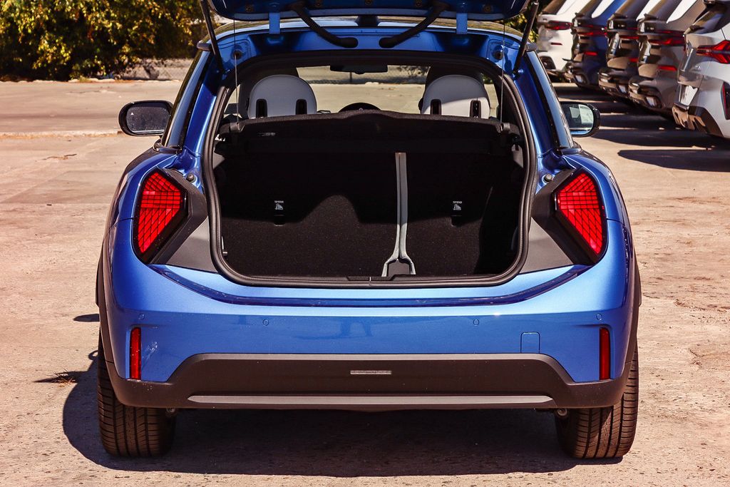 2026 MINI Hardtop 2 Door S - Photo 28