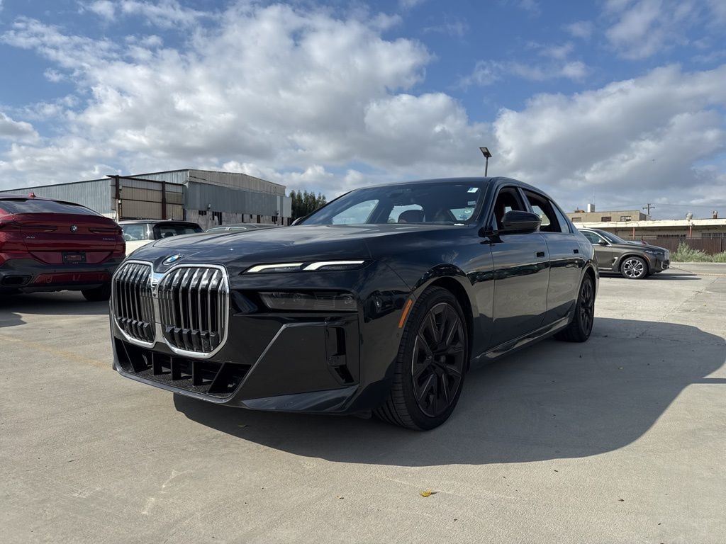 Used 2023 BMW 760i xDrive Sedan