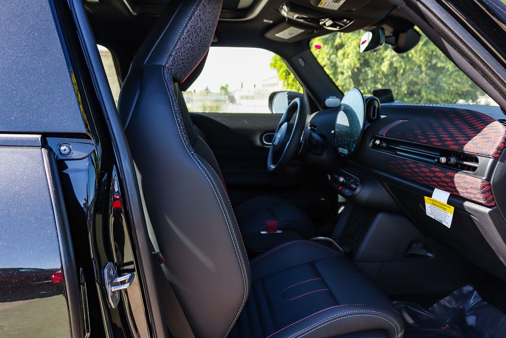 2026 MINI Hardtop 4 Door S - Photo 17