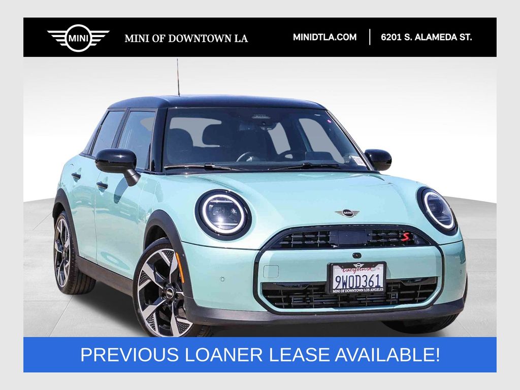 2026 MINI Hardtop Cooper S Signature's photo