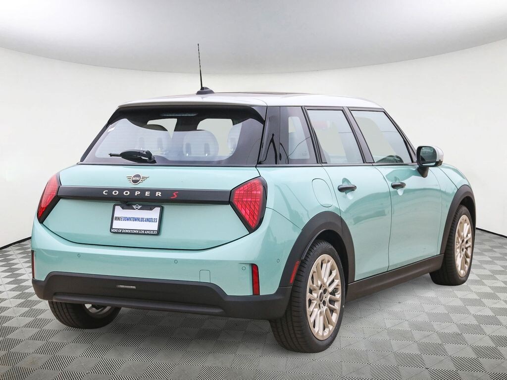 New 2026 MINI Hardtop 4 Door Cooper S Hatchback