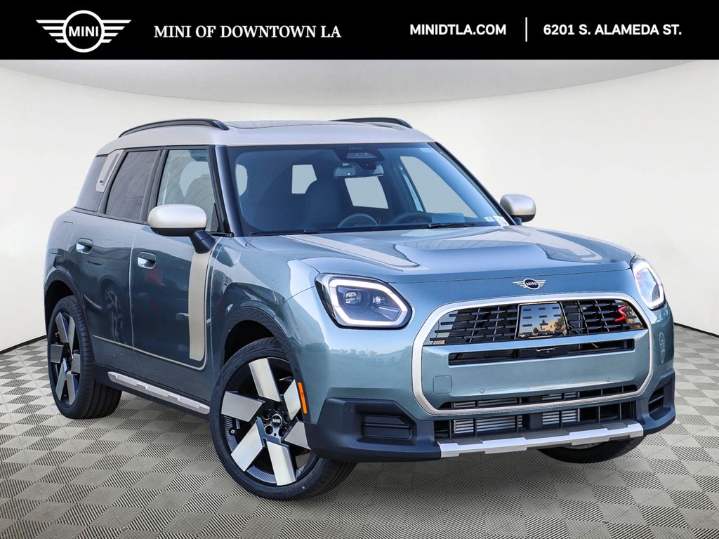 2026 MINI Countryman S's photo