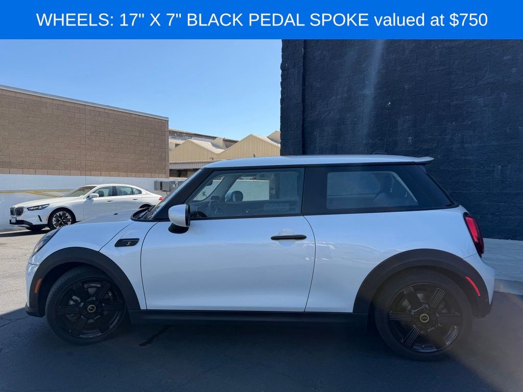 Used 2024 MINI Hardtop 2 Door SE with VIN WMW13DJ04R2V03305 for sale in Los Angeles, CA