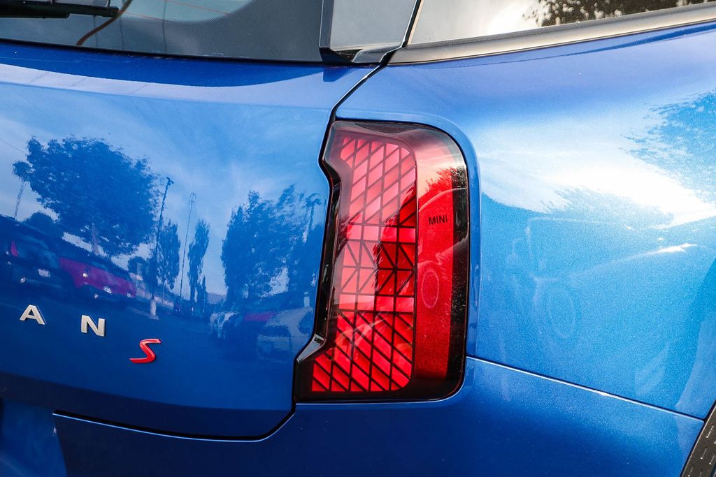 2025 MINI Countryman S - Photo 12