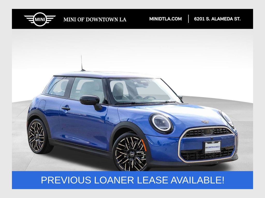 2025 MINI Hardtop Cooper's photo