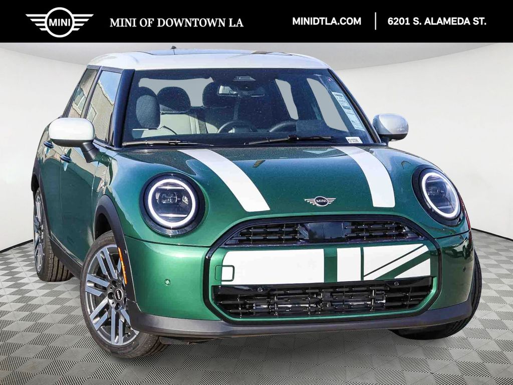 2026 MINI Hardtop 4 Door's photo