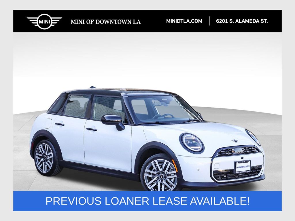 2026 MINI Hardtop's photo