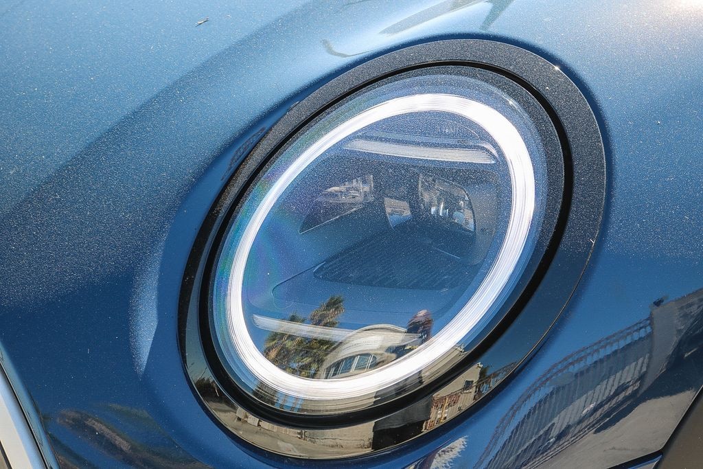 New 2025 MINI Hardtop 2 Door Cooper Hatchback