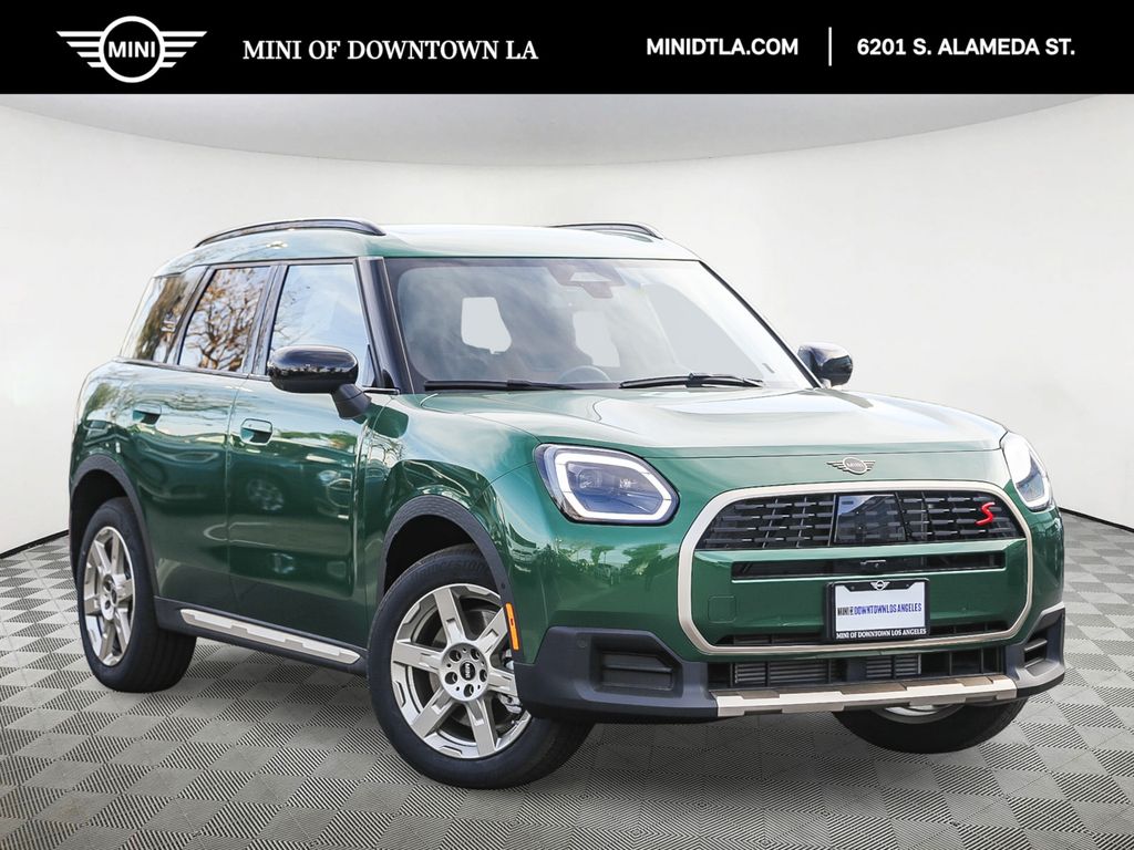 2025 MINI Countryman S's photo