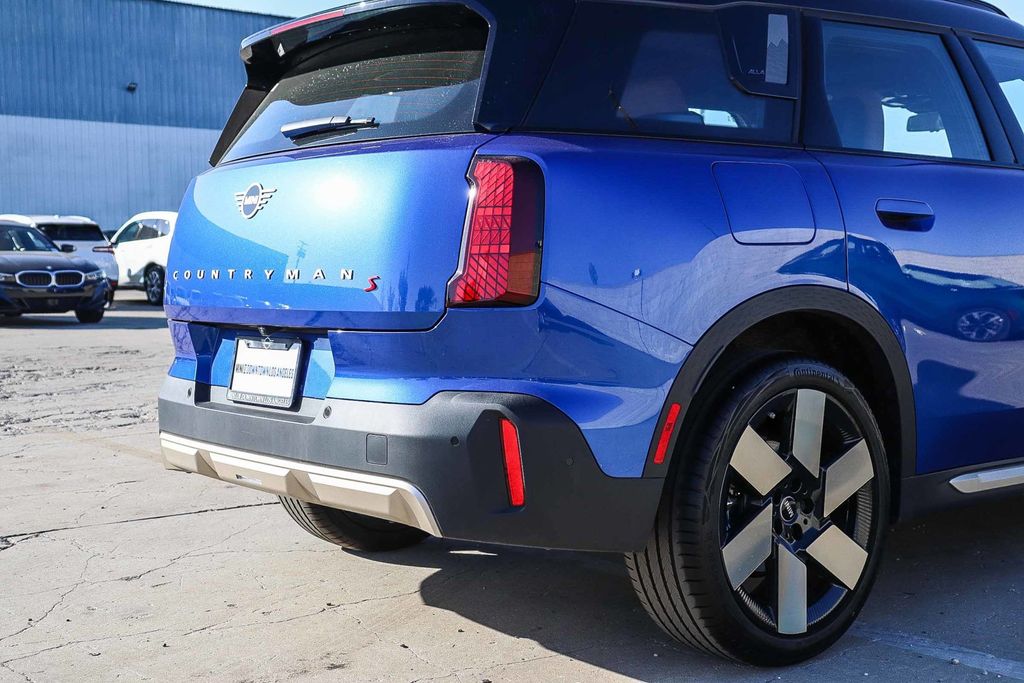 2025 MINI Countryman S - Photo 12