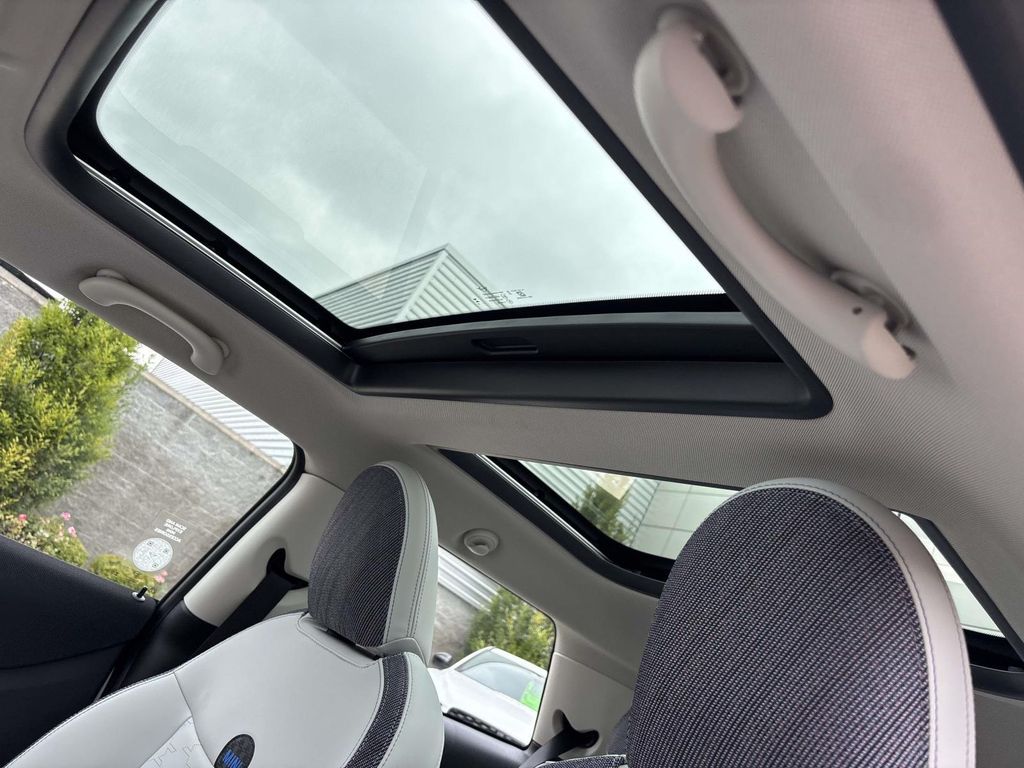2026 MINI Hardtop 2 Door S - Photo 26