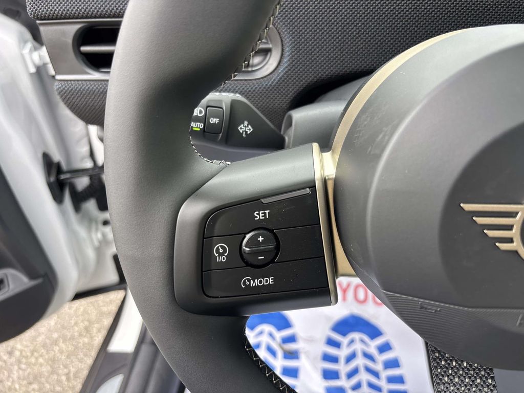 2026 MINI Hardtop 2 Door S - Photo 16