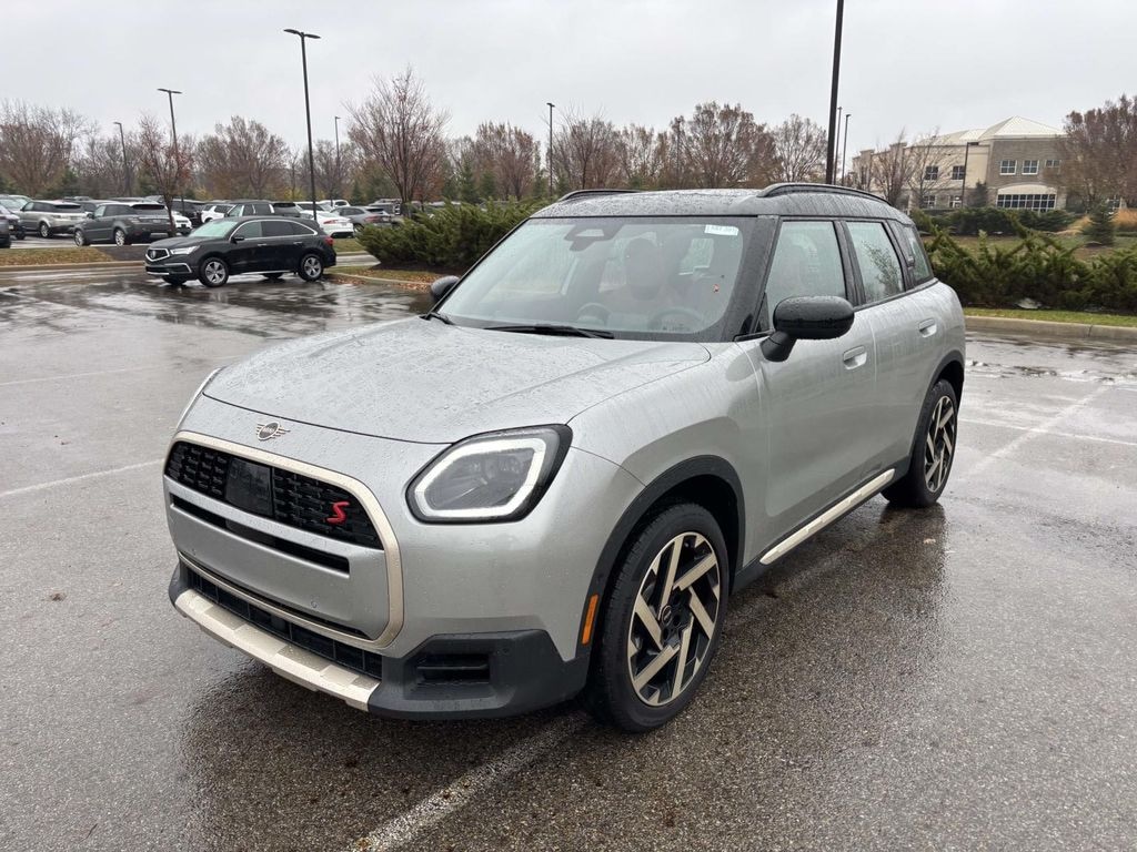New 2026 MINI Countryman Signature Plus SUV