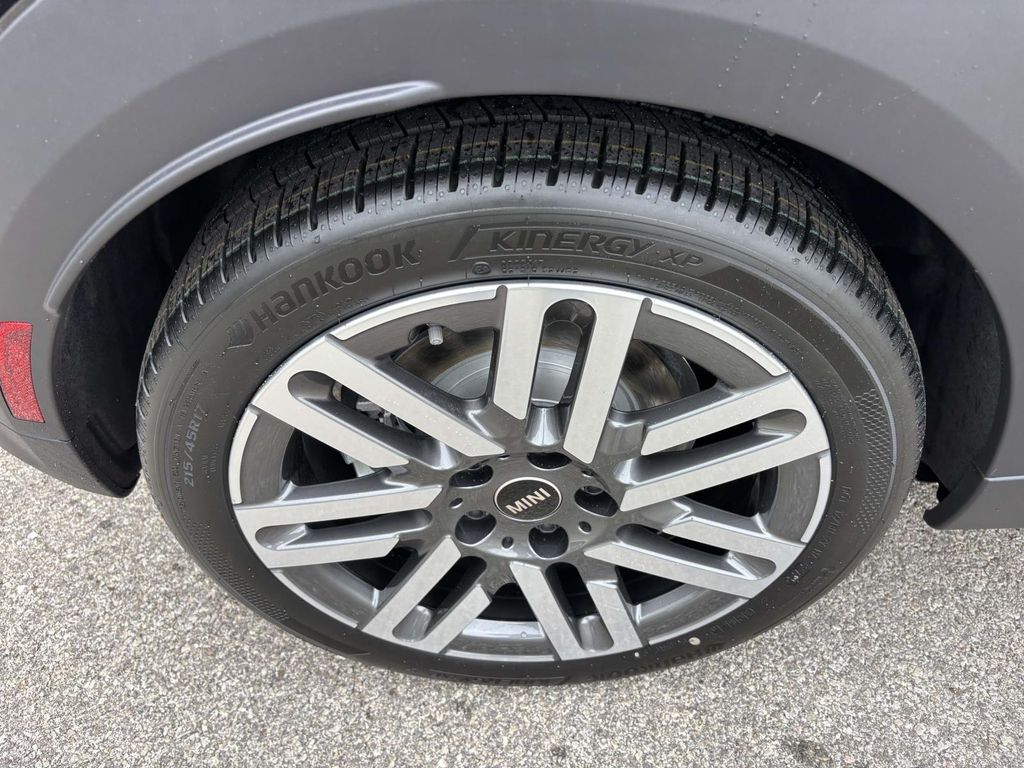 2026 MINI Hardtop 2 Door S - Photo 10