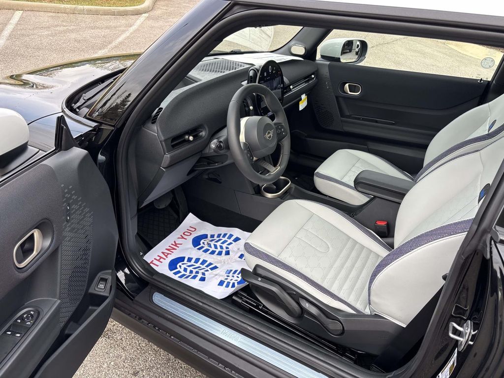 2026 MINI Hardtop 2 Door S - Photo 25