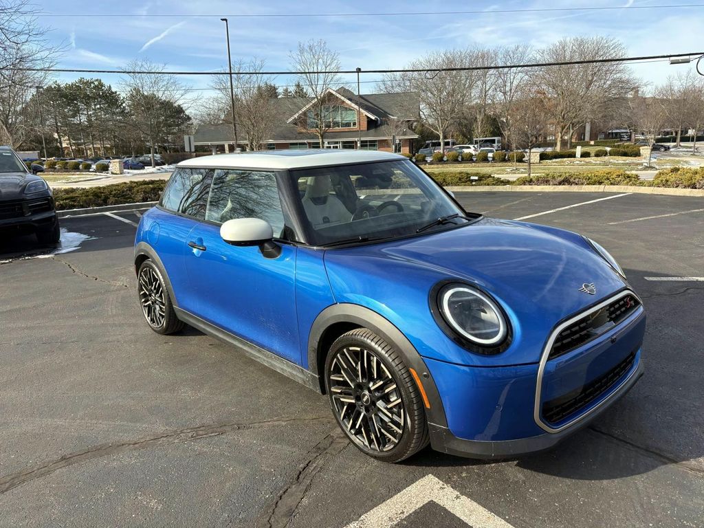 2025 MINI Hardtop 2 Door