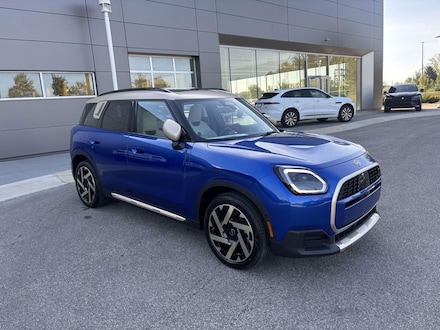 2026 MINI Countryman Iconic SUV