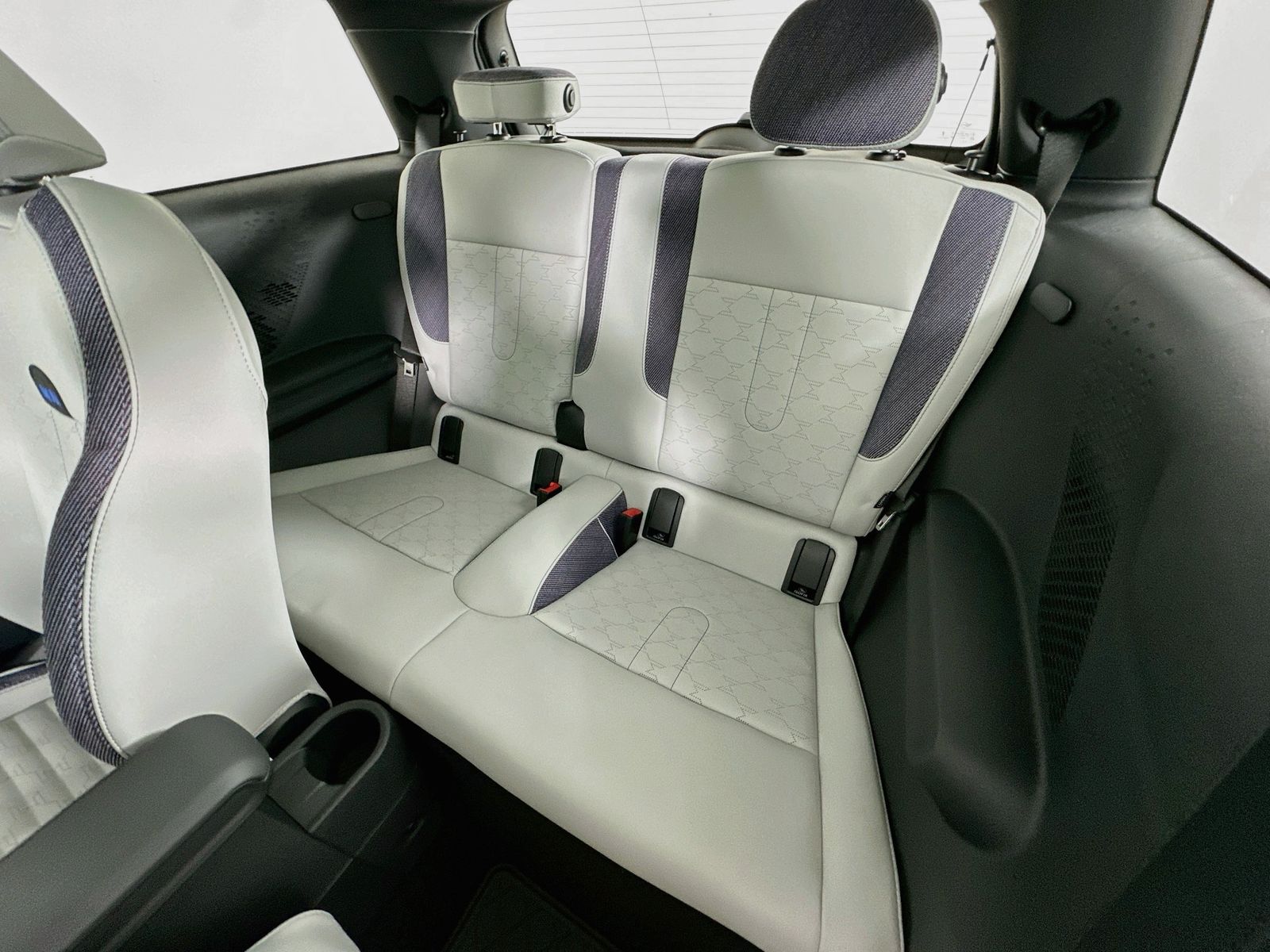 2026 MINI Hardtop 2 Door S - Photo 35
