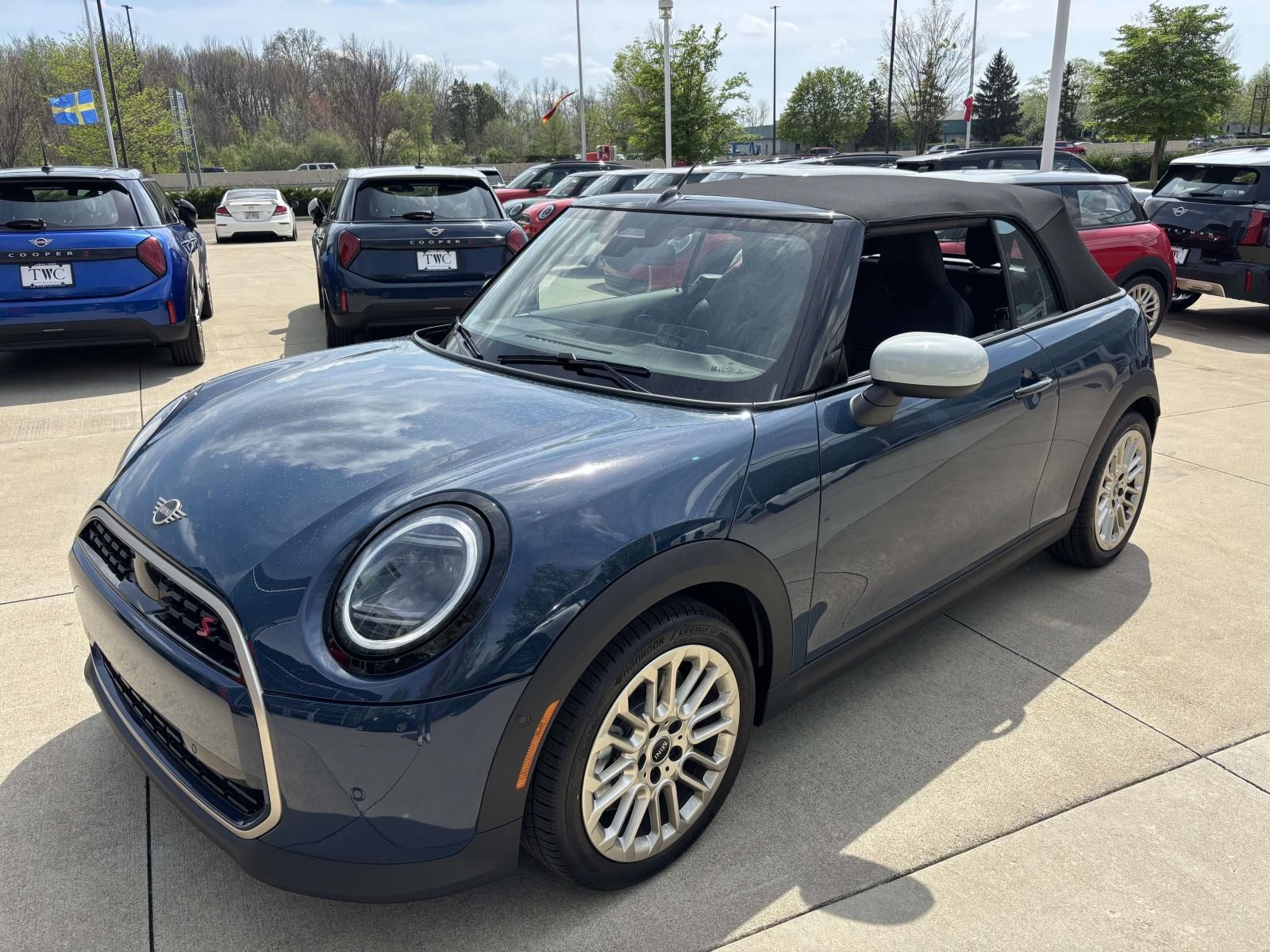 2026 MINI Convertible