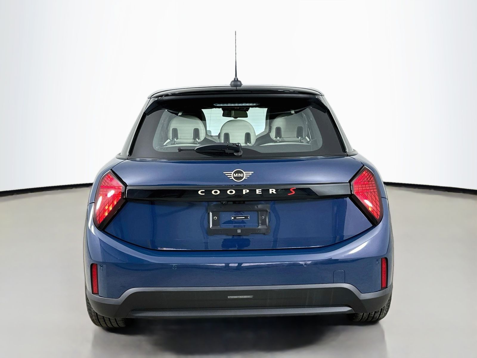 2026 MINI Hardtop 4 Door S photo 6