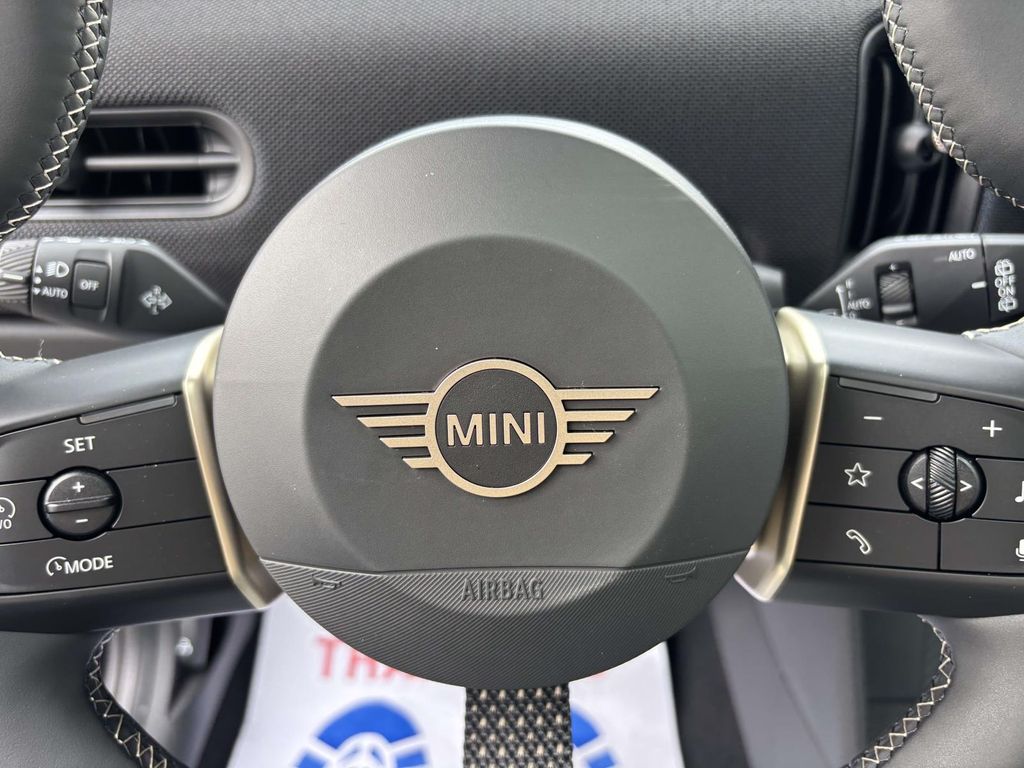 2026 MINI Hardtop 2 Door S - Photo 17