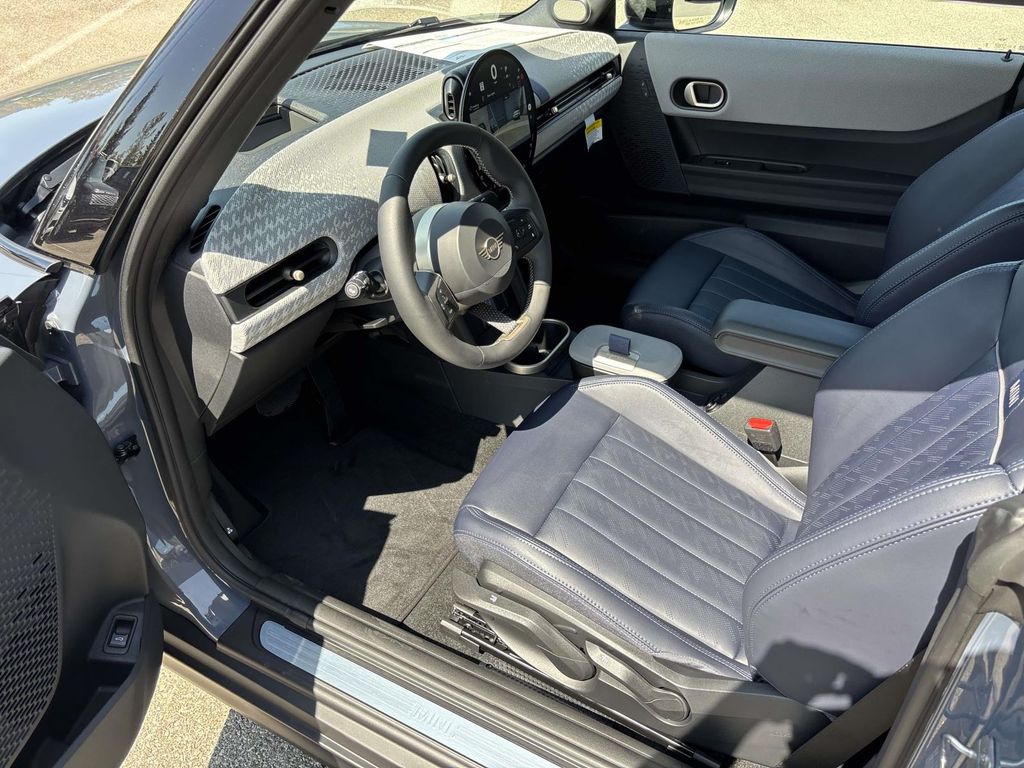 2026 MINI Convertible S - Photo 25