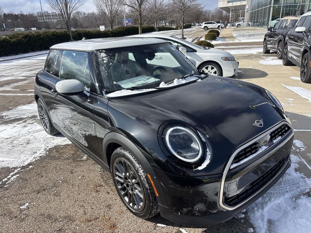 New 2026 MINI 2 Door Signature Plus Hatchback