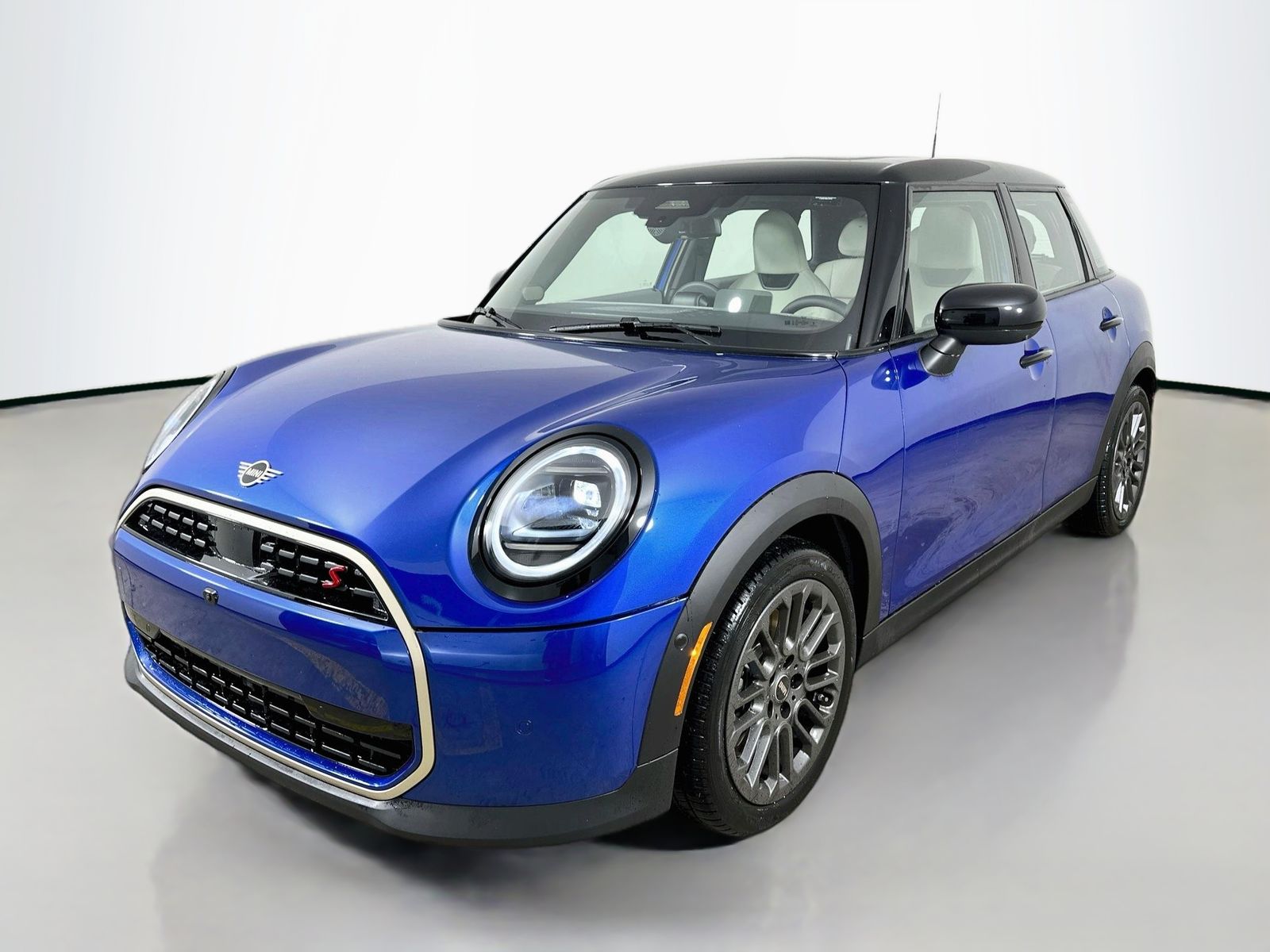 2026 MINI Hardtop 4 Door