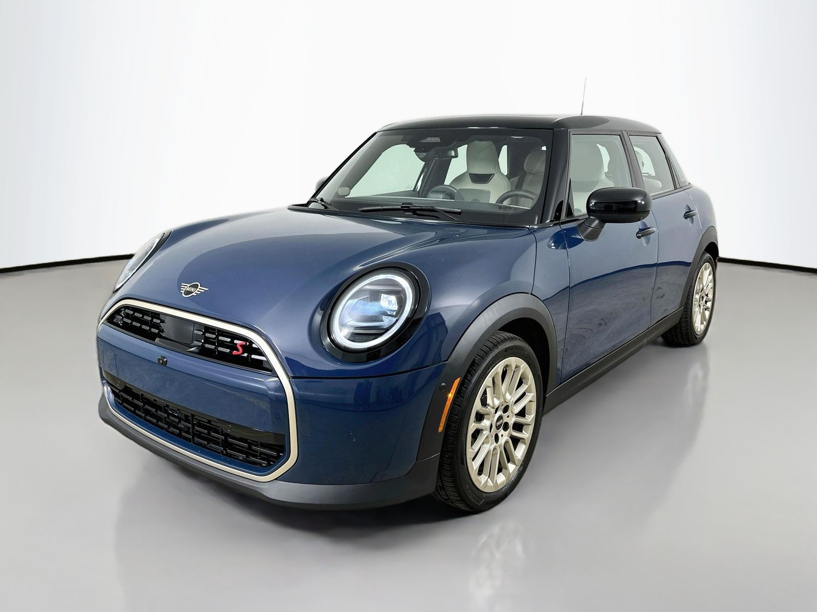 2026 MINI Hardtop 4 Door