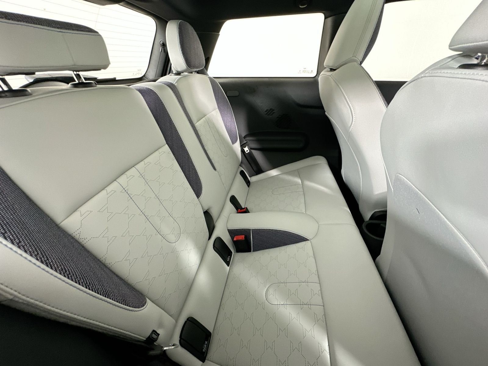 2026 MINI Hardtop 2 Door S - Photo 37