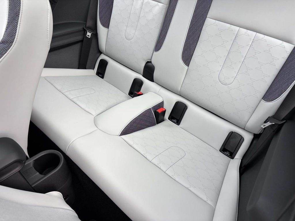 2026 MINI Hardtop 2 Door S - Photo 28