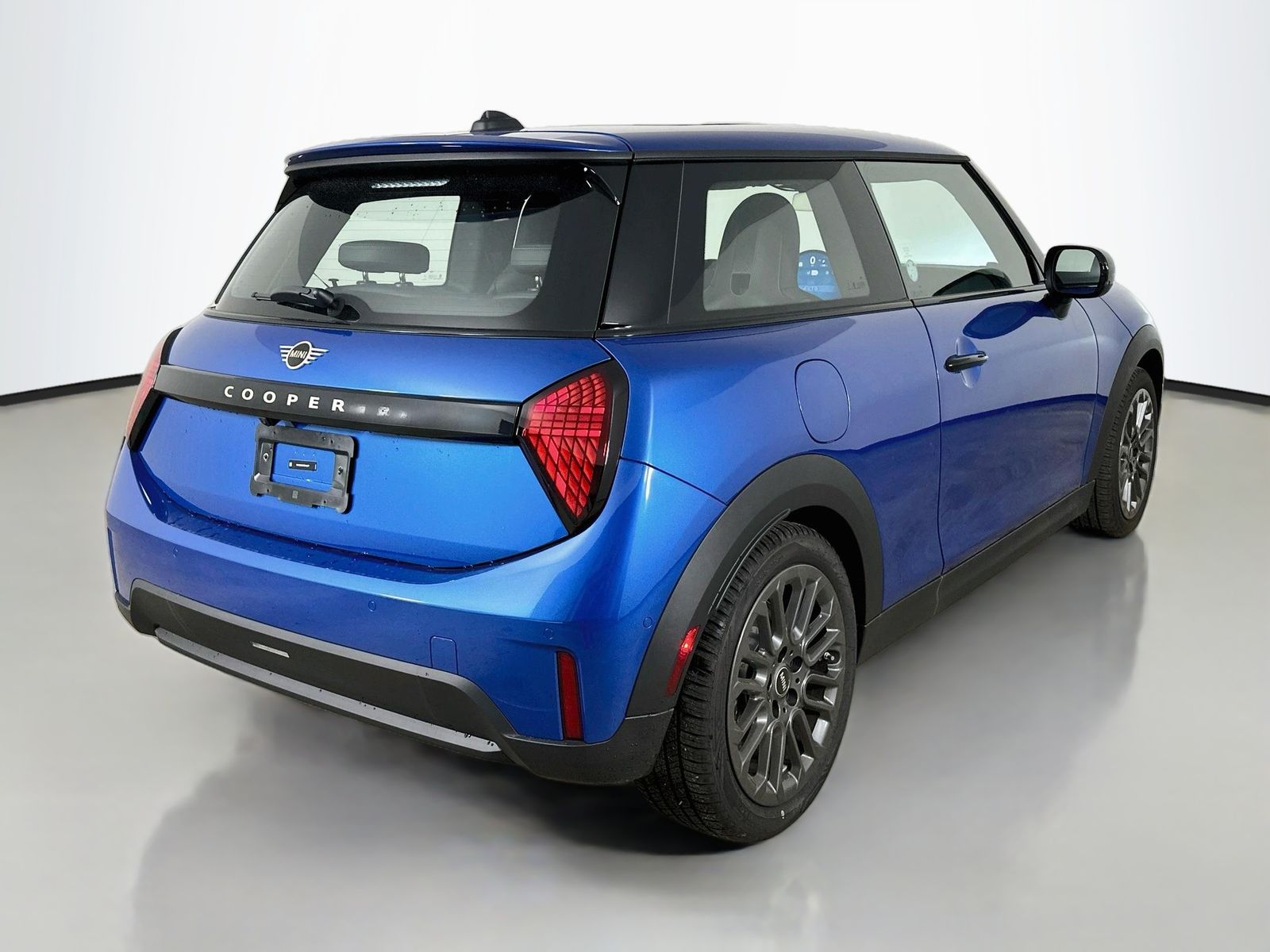 2026 MINI Hardtop 2 Door S photo 5